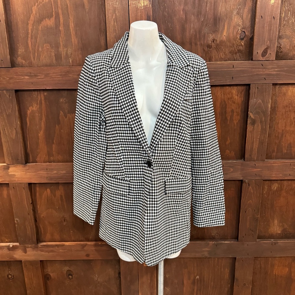 First Love Black and White Houndstooth Blazer